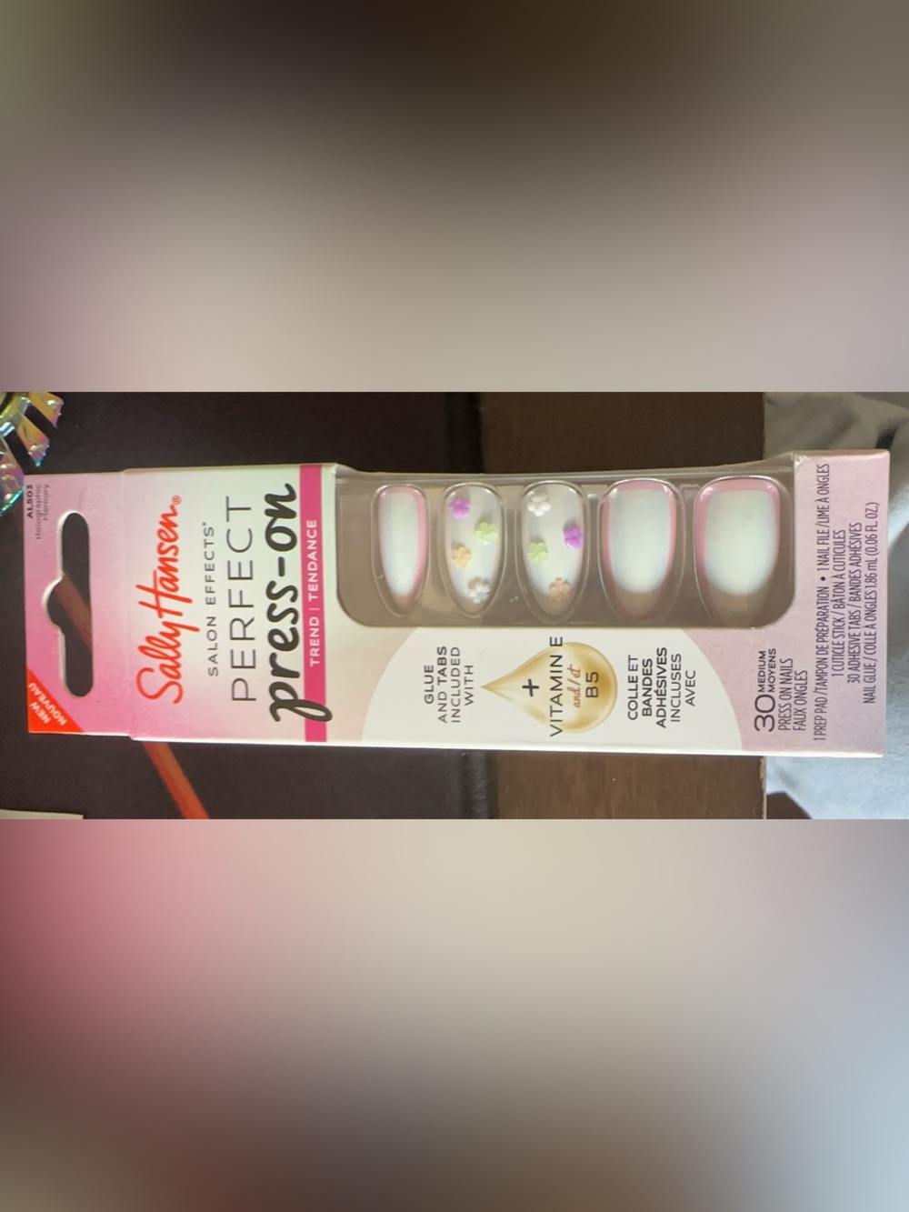 Sally Hansen Perfect Press-On Trendy Pink Floral False Nails